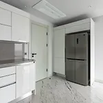 Feriehus Gorgeous 3bd2bath Bright Airy Penthouse! #355 *
