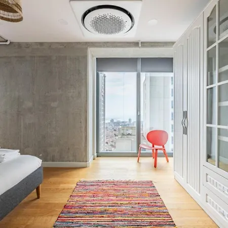 Gorgeous 3bd2bath Bright Airy Penthouse! #355 펜션