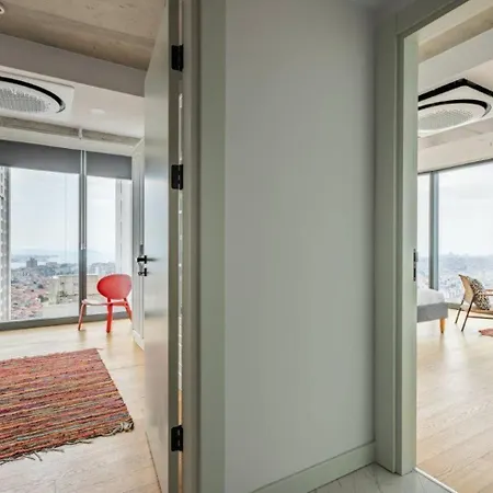 Gorgeous 3bd2bath Bright Airy Penthouse! #355 펜션 *