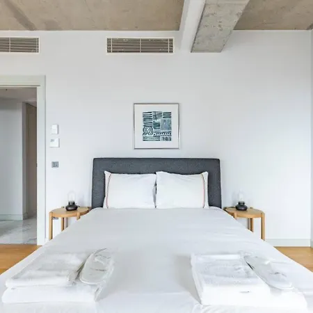 Tatil Evi Gorgeous 4bd2bath Bright Airy Penthouse! #355