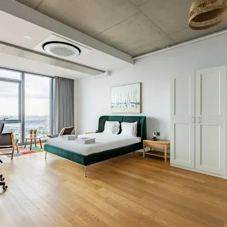 Gorgeous 3bd2bath Bright Airy Penthouse! #355 펜션