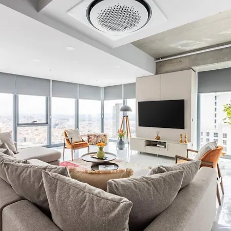 Gorgeous 4bd2bath Bright Airy Penthouse! #355 Tatil Evi *