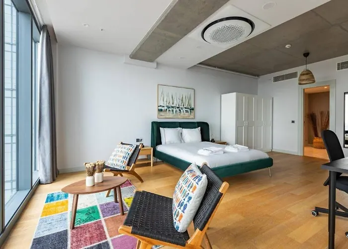 Сasa de vacaciones Gorgeous 3bd2bath Bright Airy Penthouse! #355