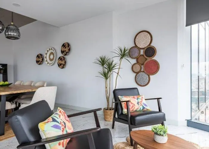 Gorgeous 3bd2bath Bright Airy Penthouse! #355 Сasa de vacaciones Estambul