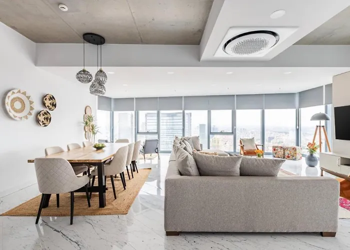 Gorgeous 3bd2bath Bright Airy Penthouse! #355 Сasa de vacaciones Estambul