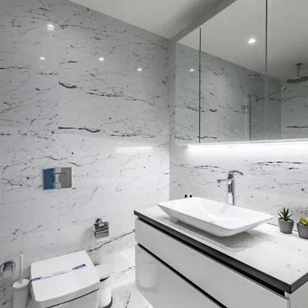 Gorgeous 3bd2bath Bright Airy Penthouse! #355 Provincia di Istanbul